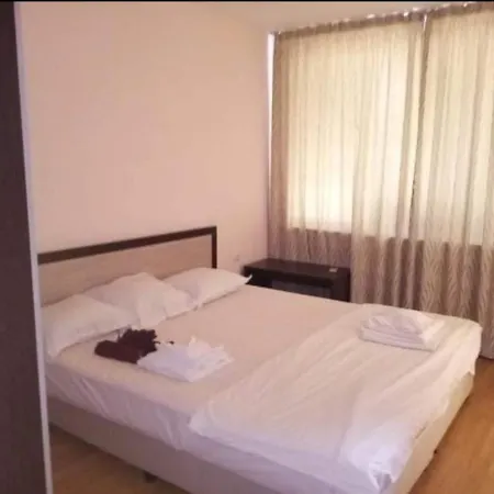 Sea View Apartment Ravda